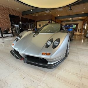 Meet your Posher, Dwayne